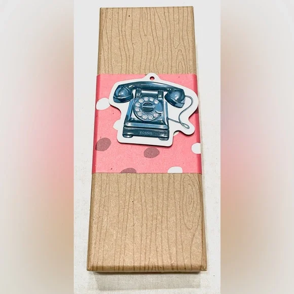 NWT Fossil “WISH” Key Crystal Rhinestone Two Tone Keychain - Picture 4 of 5